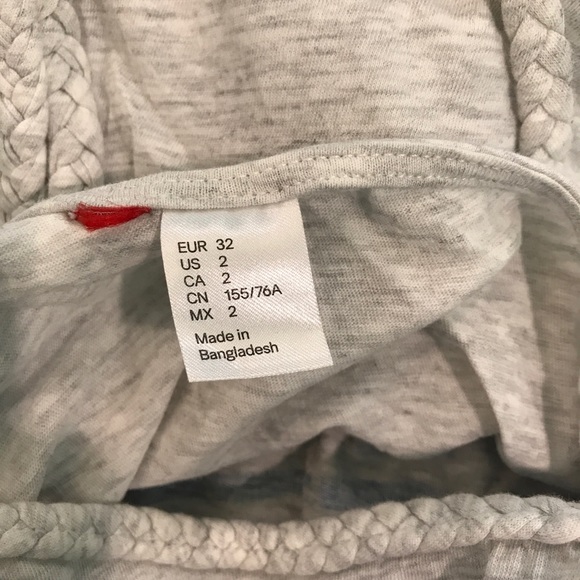 Razor back Malibu Beach tank from H&M - Picture 4 of 5